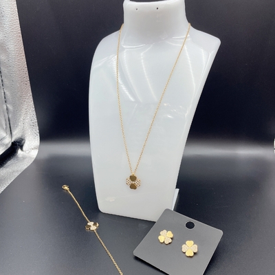 Nova Chegada Moda Alta Polonês Mais Novo Dourado Cores de Aço Inox, Colar, Pulseira Conjuntos com Zirco Para Mulher