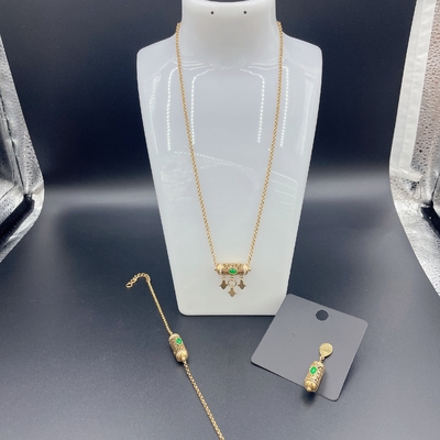 2024 Novos conjuntos de jóias de aço inoxidável à moda e à prova d'água, ouro 18K, presente de luxo, por atacado